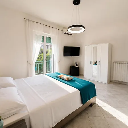 בית הארחה Holiday B&B